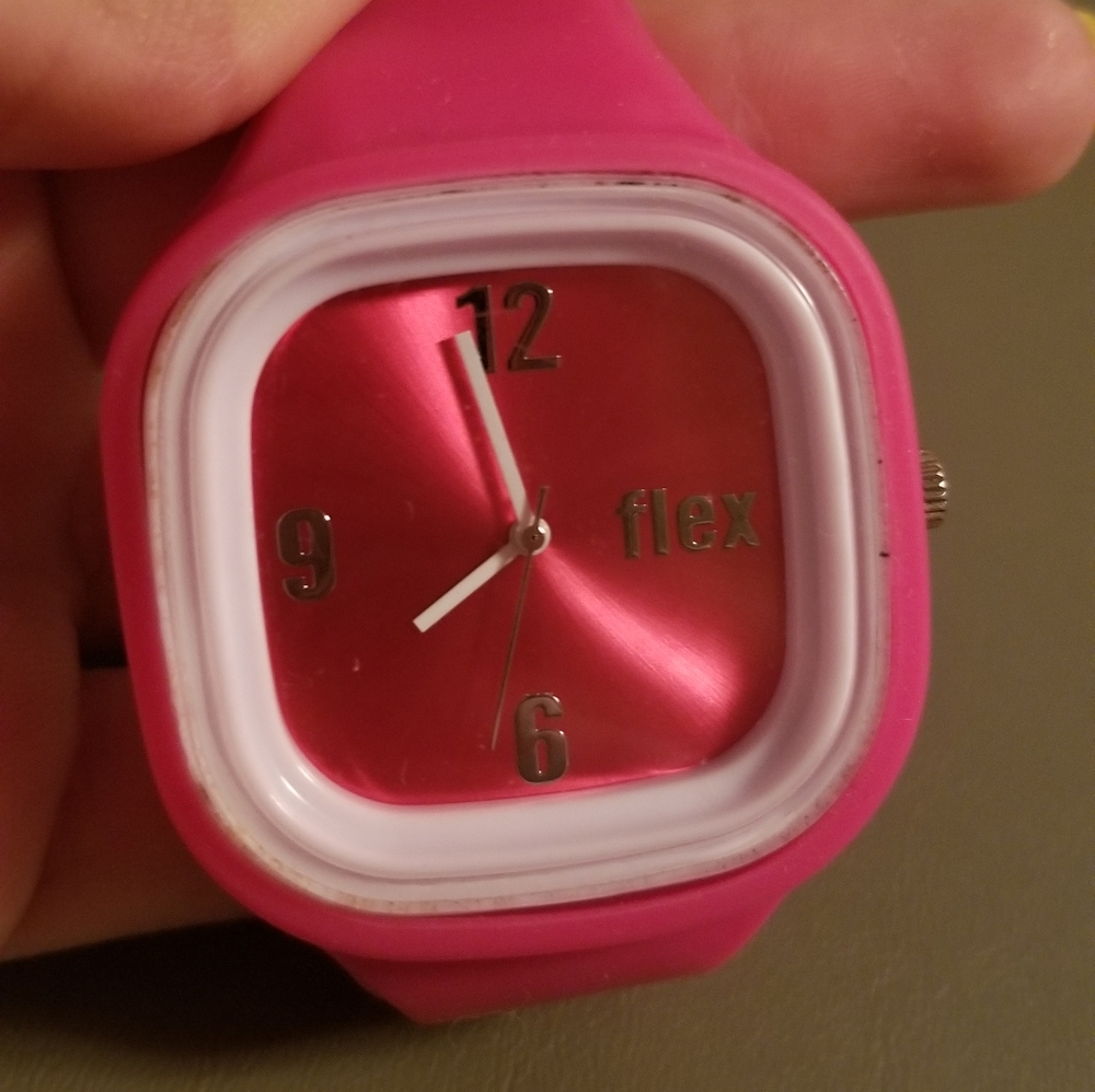 FLEX Watch - Picture 2 of 3